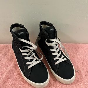 Misses Coach new never worn sneakers